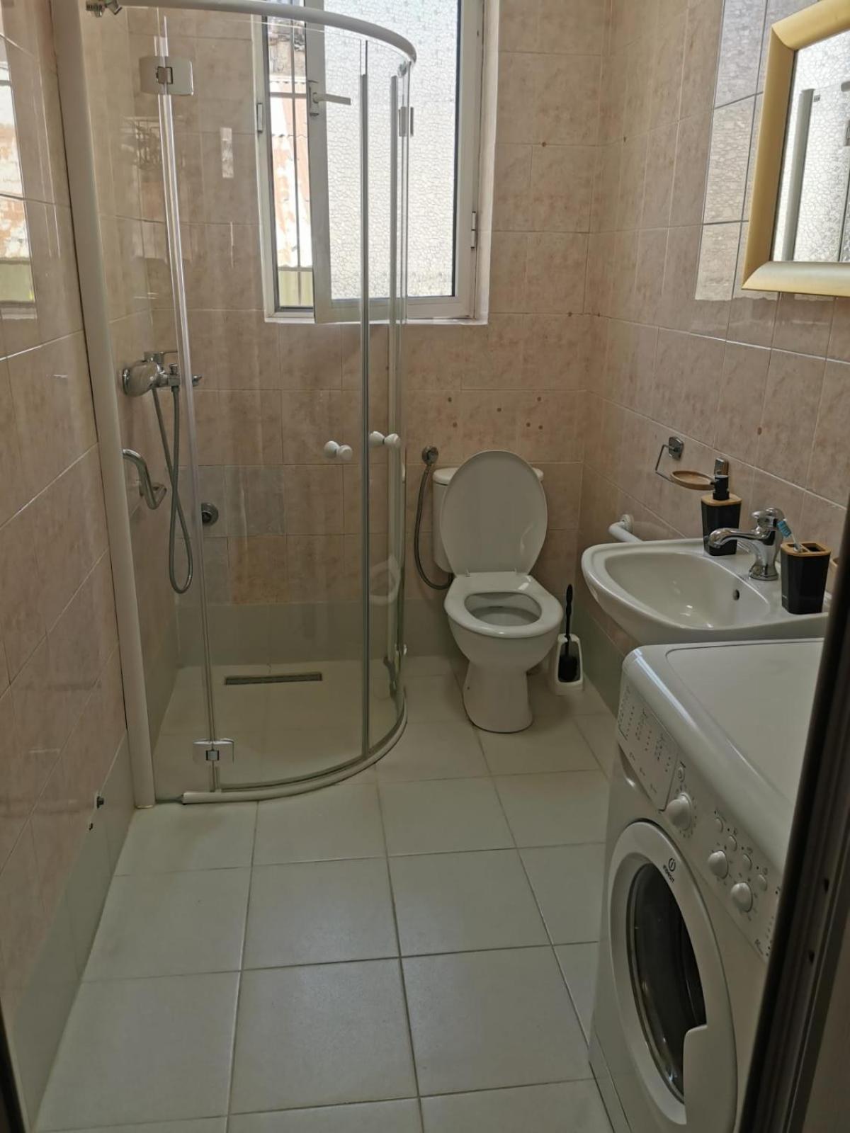 Gm Tirana Hostel Екстериор снимка
