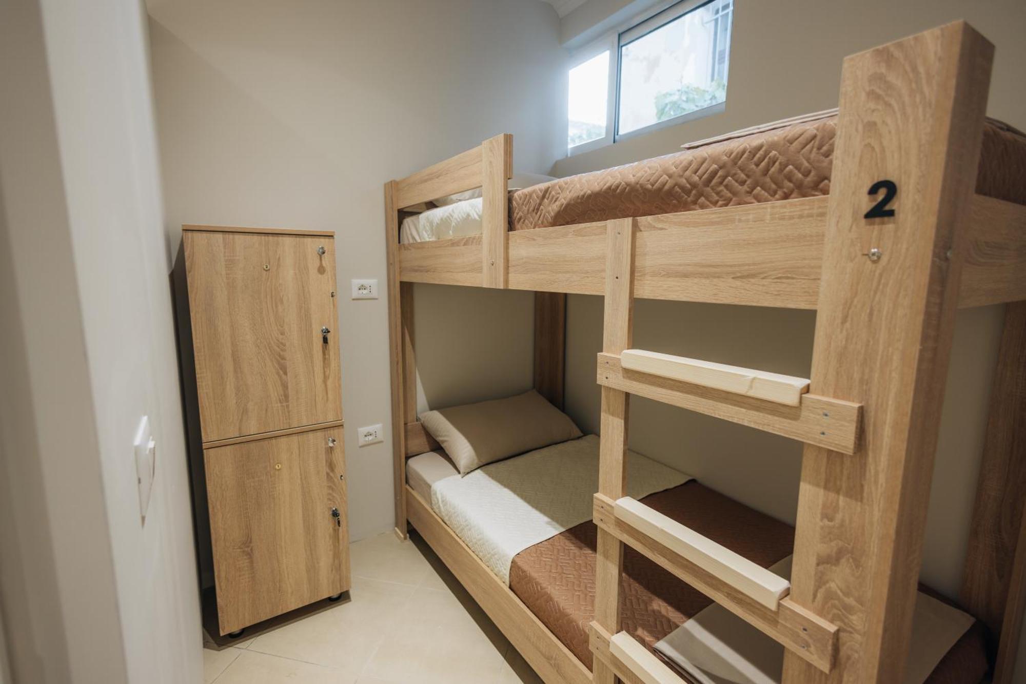 Gm Tirana Hostel Екстериор снимка
