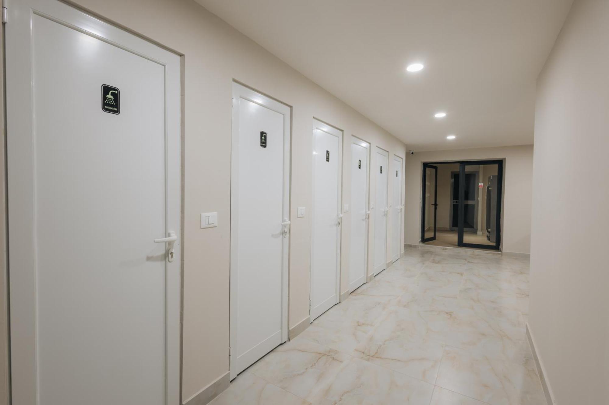 Gm Tirana Hostel Екстериор снимка